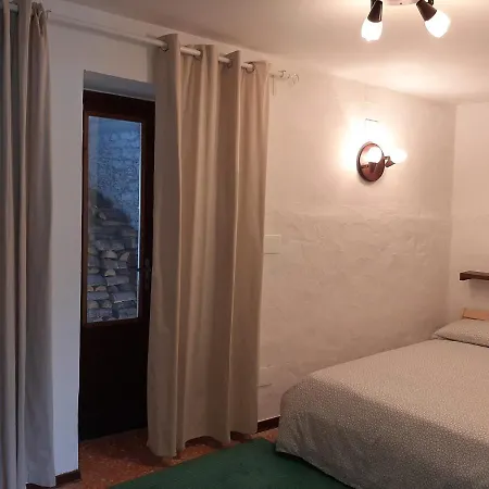 Il Torrente Dell'envers Apartment *