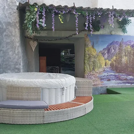 Il Torrente Dell'envers アパート *